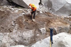 Rock Force expansive mortar